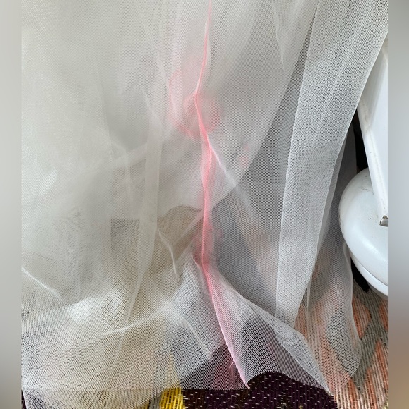 Emerald Sundae Womens White Sequined Sheer Floral Formal Dress - Picture 10 of 16